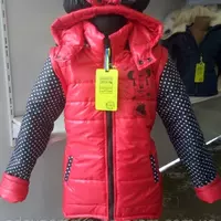 Куртка -жилетка для девочки красная