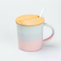 Чашка керамічна в скандинавському стилі 350 мл з кришкою та ложкою, рожевий